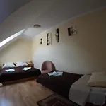Casa de hóspedes Tabu 3*